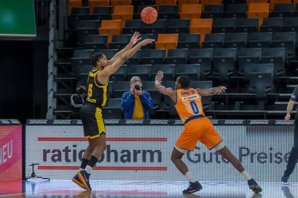 形成了更充 形成了更充