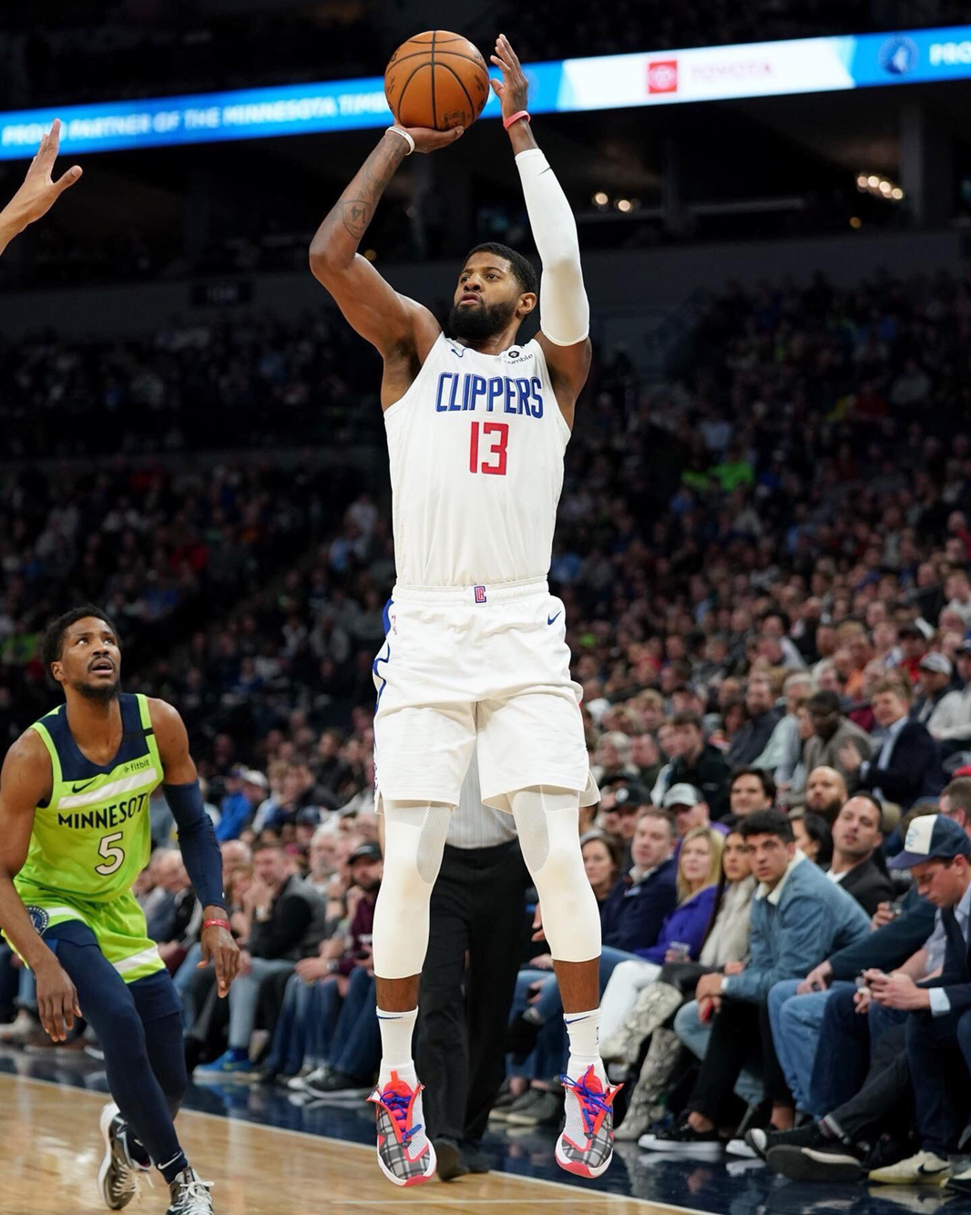 不仅展示了 不仅展示了