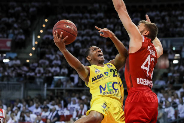 作为具备 作为具备